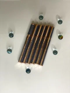 خط چشم مک